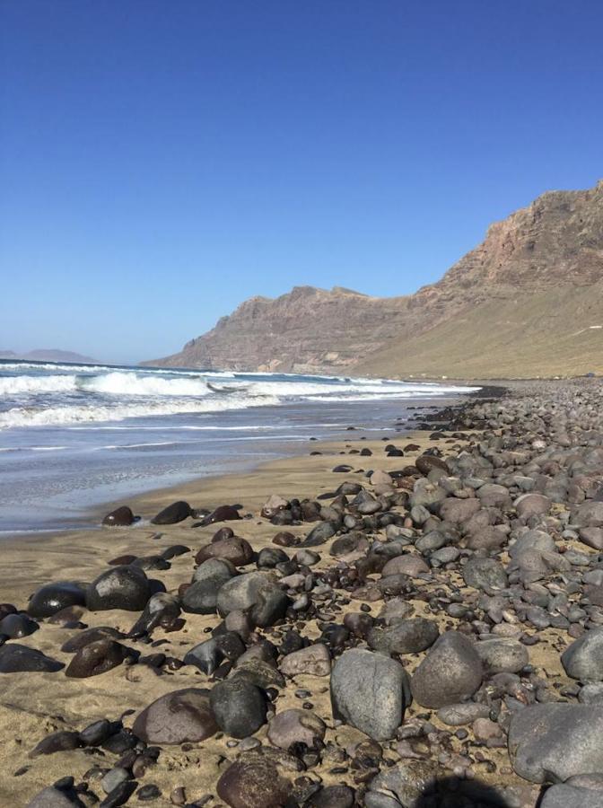 Bungalow Apartamento Sol Famara Kültér fotó